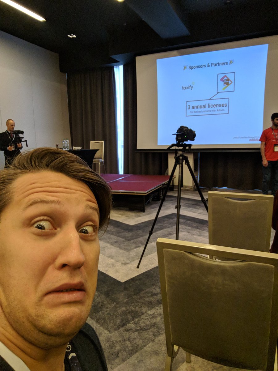 SliskiCode's tweet image. Hi DevFest Wroclaw! #dfwro #gdg #google #android #community
