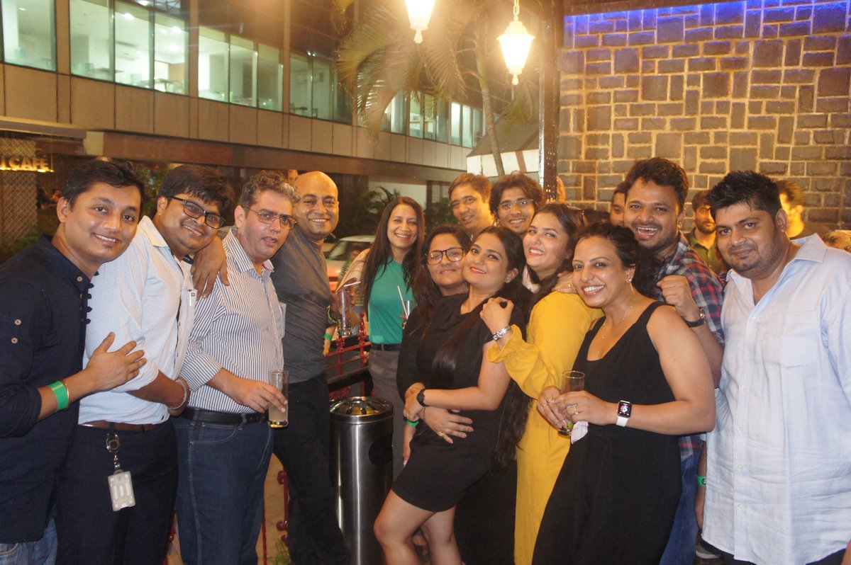 ZenithMediaInd's tweet image. Celebrating Zenith&apos;s  30th and Performics&apos;s 20th. Shake a leg!  #theROIagency #Performics