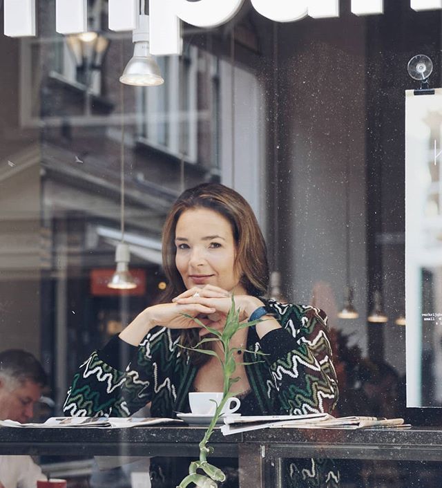 Blogbymar's tweet image. Nothing stands between a girl and her coffee ☕
.
.
.
.
#coffeecompany #coffeetime #coffeelover #coffeebreak #coffeeaddict #metime #dutchblogger #blogger #ootdnl #ootdmagazinenl #nl #denhaag #style #styleblogger #fashiongoals #mystyle #dreaming #daydreaming #thinkingofyou #fa…