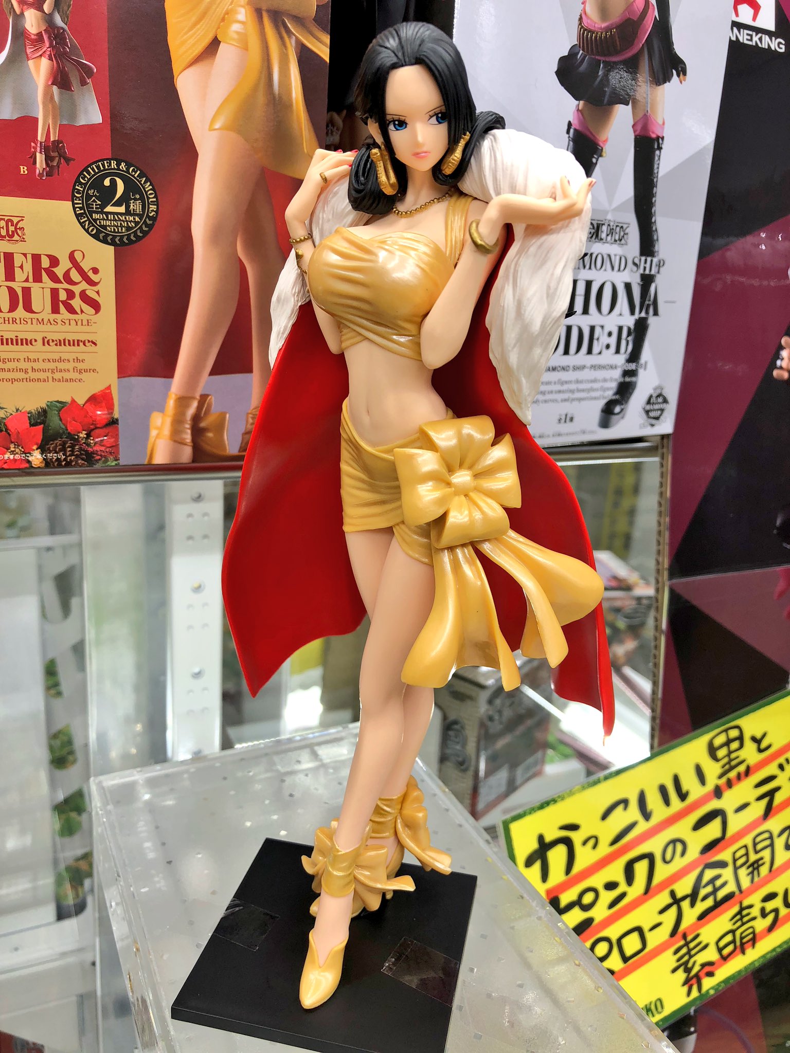 マンガ倉庫日向店アミューズ No Twitter ワンピース Glitter Glamours Boa Hancock Christmas Style 全2種入荷しましたー 今回は衣装のみならず 表情も2パターン ワンピース ハンコック Glitterglamours Hancock クリスマス