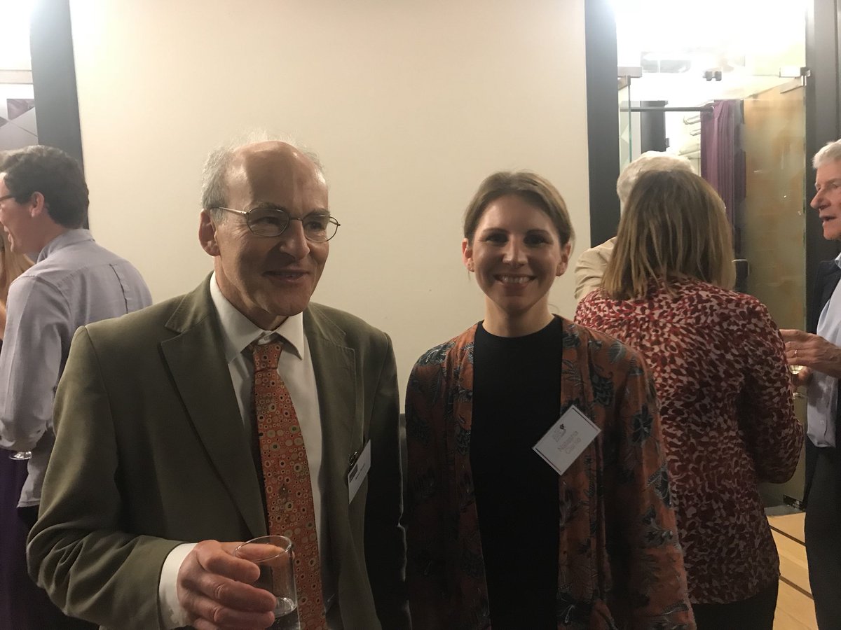 MLSE_Study's tweet photo. Our brilliant colleague Tash Clarke scooped the prestigious Max Perutz prize at the Royal Institution last night for her superb essay on how language and machine learning can help diagnose dementia. Prof Robin Perutz (pictured) read out her winning entry. Such an honour! https://t.co/rKScjAHg3Z