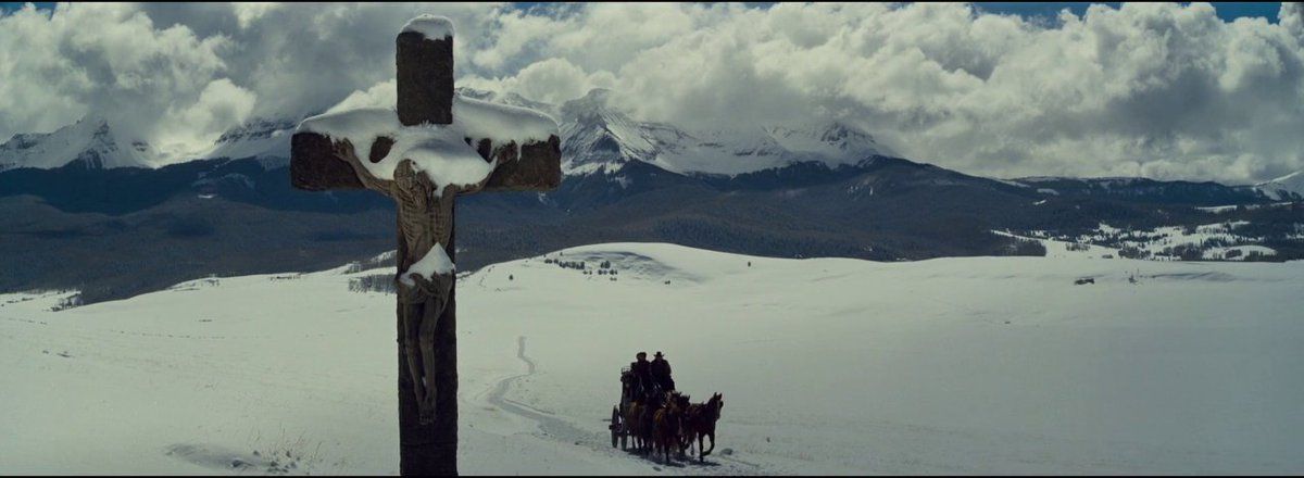 OnePerfectShot's tweet image. THE HATEFUL EIGHT (2015) 

DP: Robert Richardson 
Dir: Quentin Tarantino
More Shots: buff.ly/2zfQbZQ