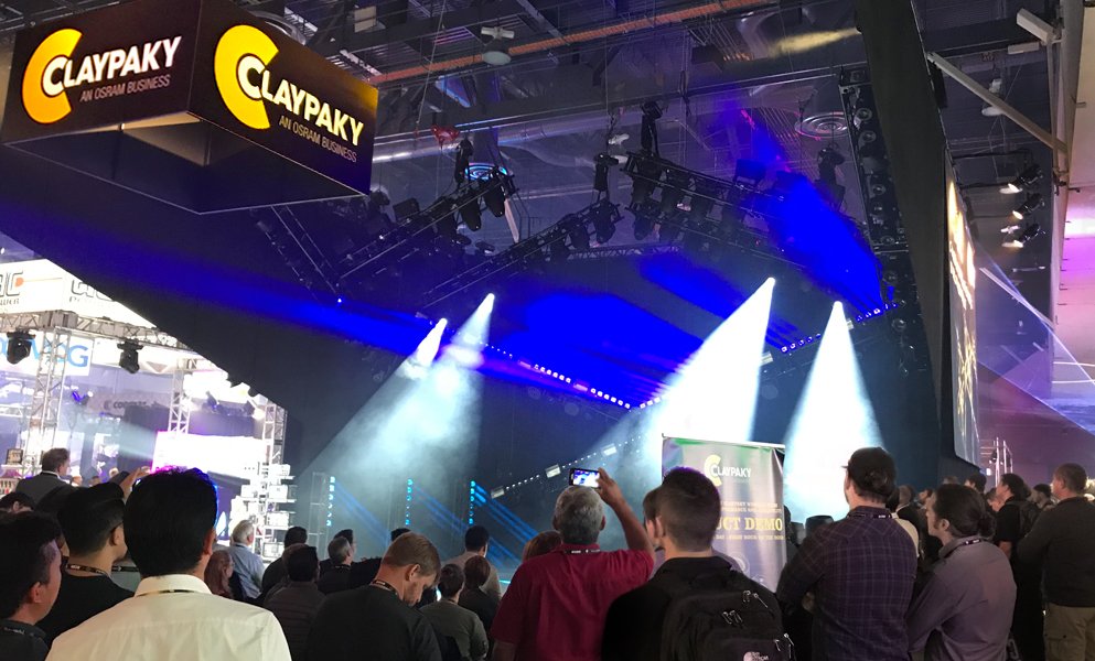 ClayPakyNews's tweet photo. Claypaky exhibits the future of show lighting at LDI --> https://t.co/2Uw9fh5Vqq
#Claypaky #LDI2018 #LasVegas #AxcorLEDfamily #SharpyPlus #AxcorSpot400 #KOIUSA @LDITradeshow https://t.co/ueClePfTE8