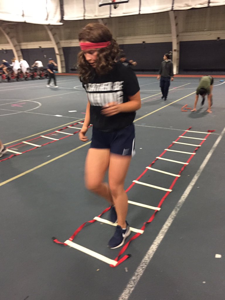 UConnSoftball's tweet photo. This morning's Halloween workout! 🎃#PhaseA #UConnNation https://t.co/z500aakc4h