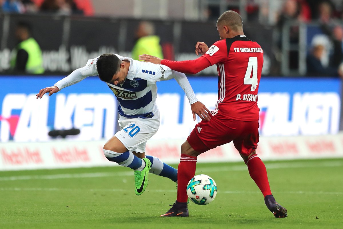 MSVDuisburg's tweet photo. Cauly #Souza:„Wir müssen als Mannschaft an uns glauben und fahren nach Ingolstadt, um drei Punkte mitzunehmen." #MSV #FCIMSV #NurmitDir
Vorbericht: https://t.co/RiMtAZWqf9
Video: https://t.co/K7UbHNAtig https://t.co/e2dCfWeA1r