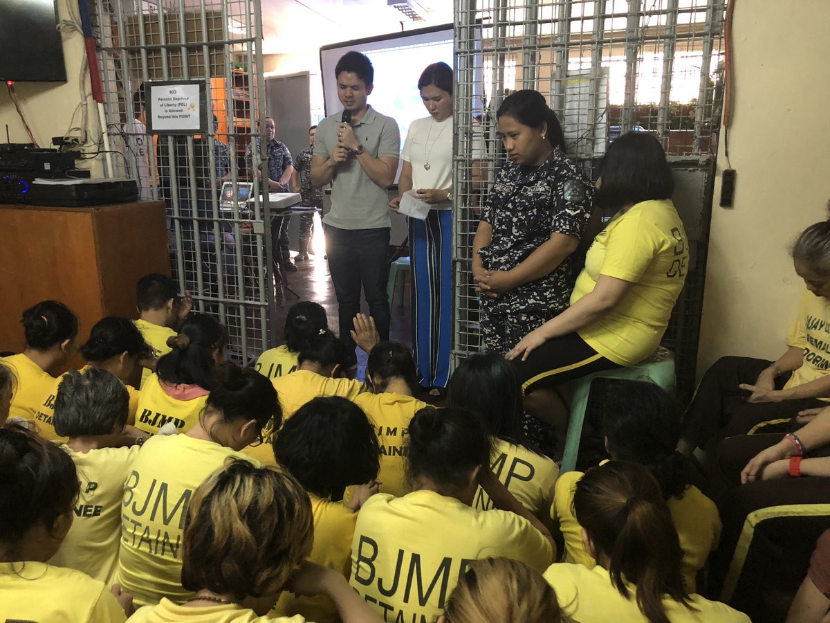 cogmarriottmnl's tweet photo. Very privileged to minister to
more than 290 female inmates
at the Bureau of Jail Management and Penology, Pasay City

They all heard God's powerful Word and
experienced His life-changing love and embrace today

#COGMarriottManila #BornAgainPilipinas #SendTheLight https://t.co/BqloB3ulCc
