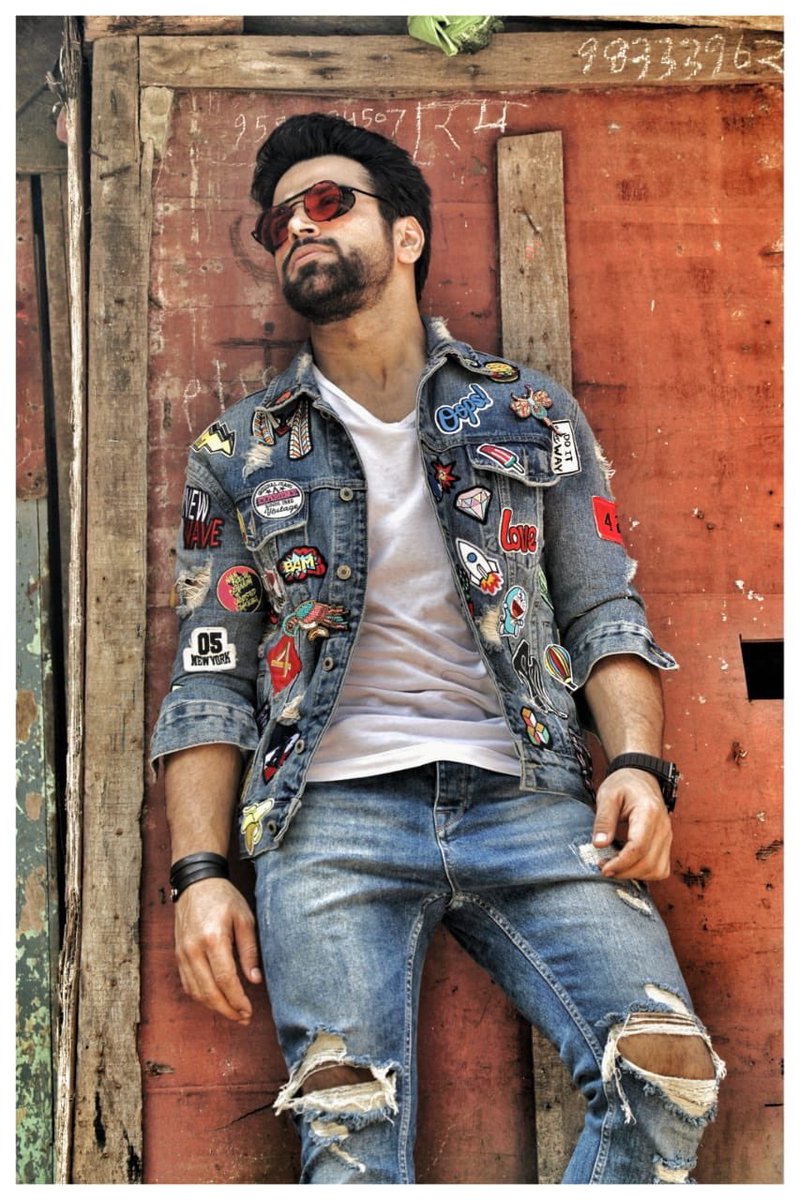 rithwik_RD's tweet photo. Patchy patchy! #denimlove https://t.co/alFP9QOmGW