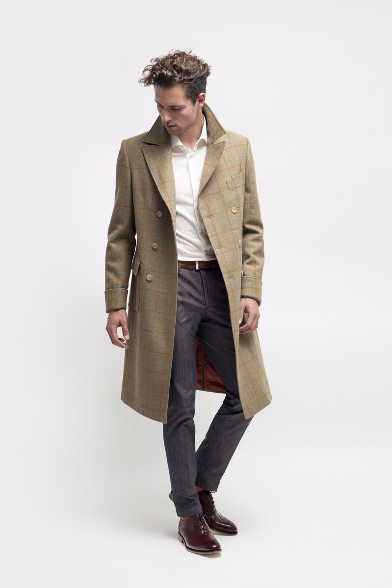 AndrewJMusson's tweet image. Our #madetomeasure #tweed #overcoats take approx 4-6 weeks to produce like this fawn &amp;amp; orange check tweed overcoat with Ulster collar, half belt &amp;amp; turn back cuffs pictured here!#andrewjmusson #bespoke #tailor #lincoln #lincolnshire #luxury #menswear #thelincolnshiretailor