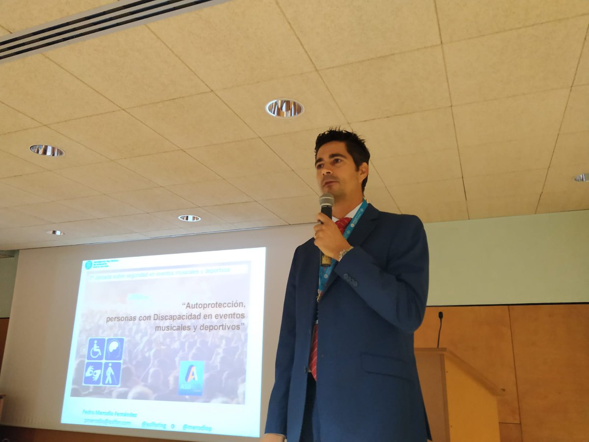 UPCEdifica's tweet photo. Seguimos con #segues18 fantásticas ponencias de Pedro Merodio, Miquel Tripiana y María Prados. https://t.co/7B9FJcXlsZ