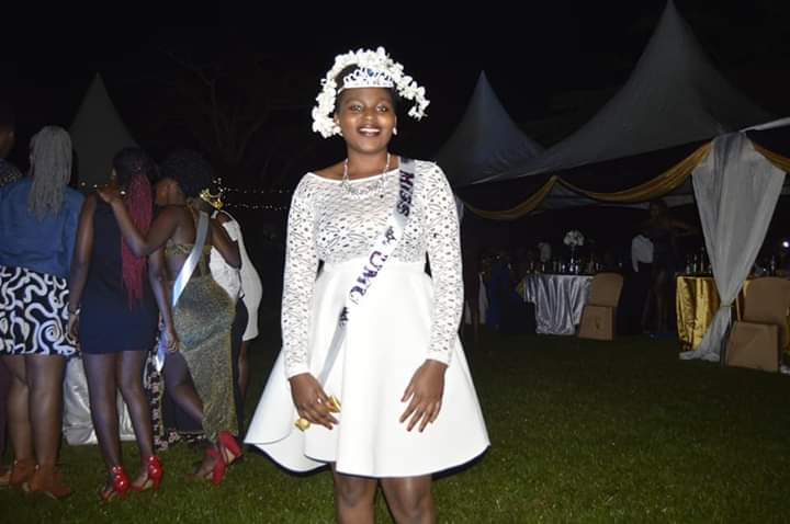 bonniematicug's tweet photo. Name:Nazziwa Angel. Born 1998 14, April. Ugandan-Masaka.
Winner Miss UMU Nkozi Auditions.          Talented in singing. 
Hobbies: watching movies, singing, interacting with friends etc. Dislike:unserousness , back- sterbers, deception.

Cc #MrAndMrsUMU18 
#UMUat25
#KingsMedia https://t.co/wfuGirUvHH
