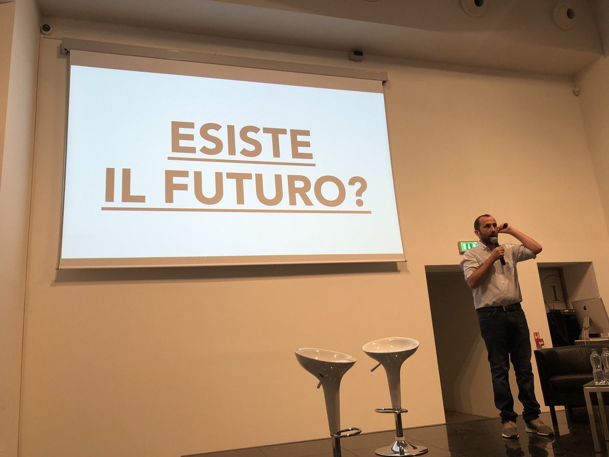 marisandralizzi's tweet image. Il futuro è una pagina bianca da scrivere insieme @ferrazza #DigitalSalesLab | #lasestaw @TSW_TheSixthW sta proponendo una via ma dobbiamo lavorarci insieme come a un movimento CON le persone