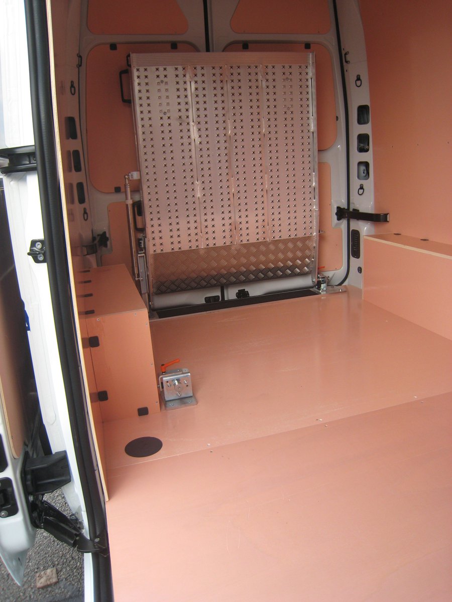 MOVE EQUIPMENT tweet media