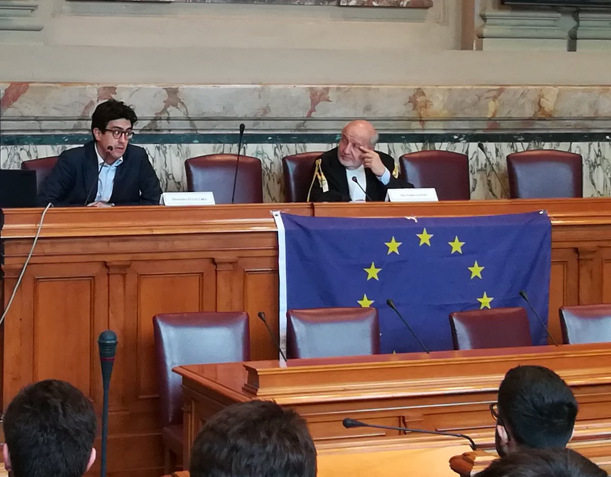 euchangemakers's tweet photo. @FusacchiA: Grains of hope for the #FutureofEurope: #Erasmus, #transport, #communication, European initiative, European citizenship. #MessagetoEuropeans #EUWeDream https://t.co/0KXNeSvpft