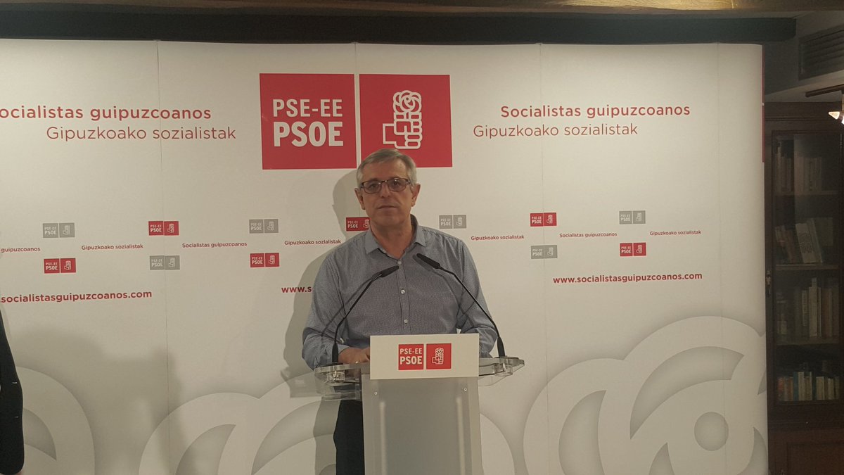 PSEGIPUZKOA's tweet photo. #JoseAngelRodriguez "La limpieza y la seguridad son nuestras prioridades. Hay que mejorar la limpieza de nuestras calles sin descuidar ningún barrio. Creemos que hay que impulsar un nuevo modelo de policia local: mas cercana y directa" https://t.co/hLawgv8O2O