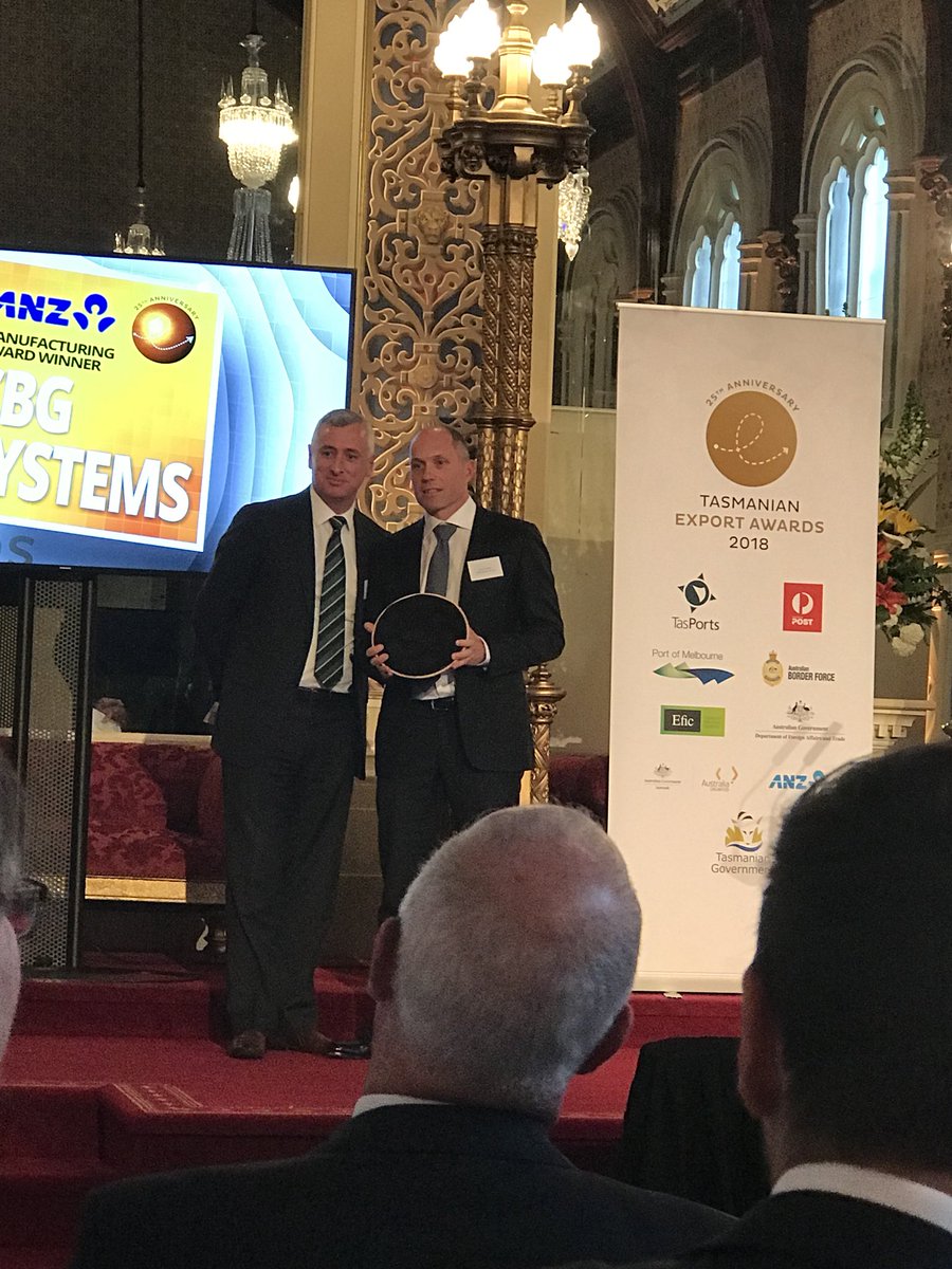 PaulGreenANZ's tweet photo. Our Regional Exec presenting CBG Systems with the ANZ Manufacturing Award at the Tas Export Awards 25th Anniversary this evening #Tasmania #export #anz #cbgsystems @sparkscccc @peterxcrowe @benwallace1987 https://t.co/4CpwlHkEtS