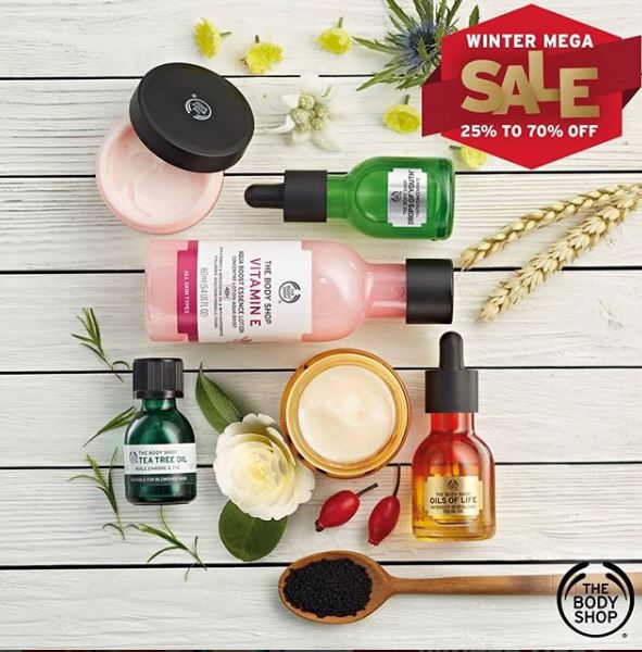 centaurus_mall's tweet photo. Enjoy amazing discounts in our Winter Mega Sale, starting from 25% to 70% off on the entire house!
Visit The Body Shop store
#TheBodyShop #OilsofLife #VitaminE #TeaTree #DropsofYouth #SkinCare #Sale #TheCentaurusMall https://t.co/nAYZnbombA