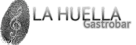 Personalized embossed labels for @huellagastrobar #gastro #foddies #Granada #Algarinejo #oliveoil #evoo #footprintgastrobar