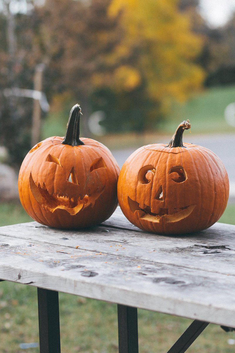 Halloween with the kids: Head to Mudchute Farm tomorrow in East London for a pumpkin carving competition! bit.ly/2ApxG3v #PumpkinCarving #Halloween #HalloweenLondon #EastLondon #FamilyHalloween #WhatsOnLondon #FamilyLondon