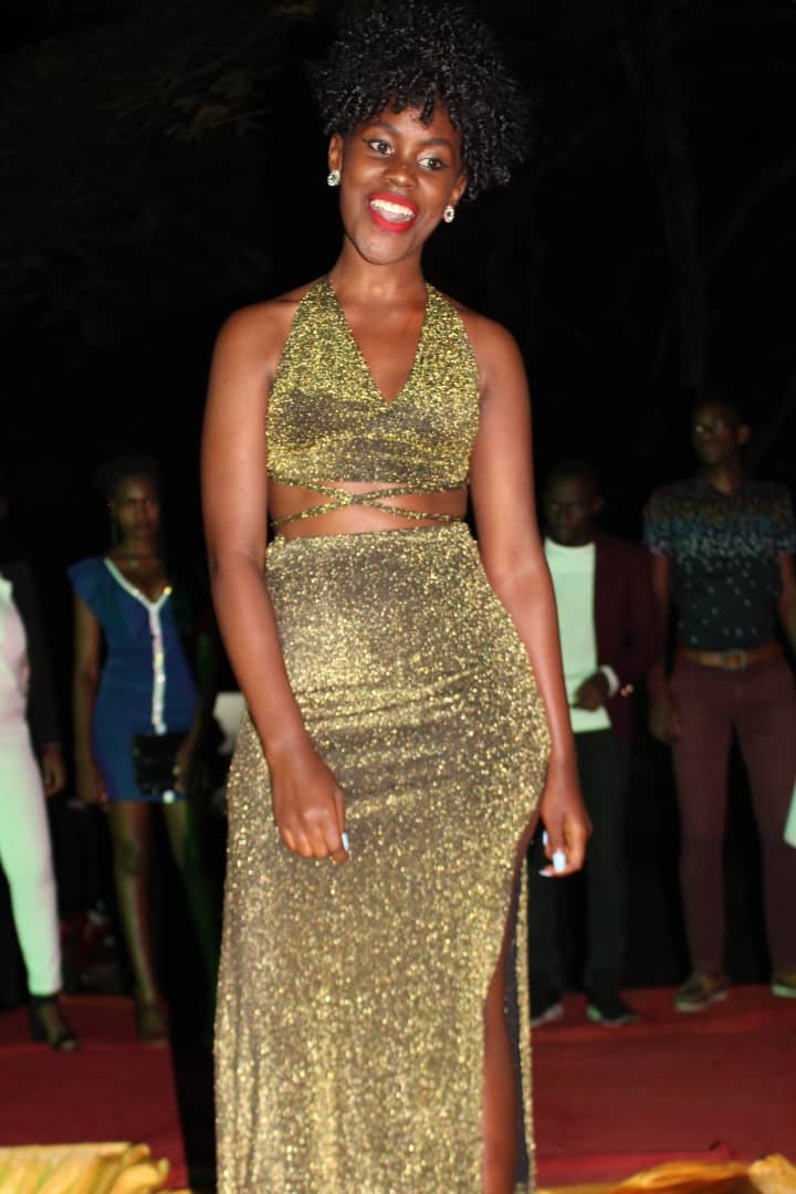 bonniematicug's tweet photo. Name: Namutebi Martha khlaire
Born:1st /09/1999 - 18yrs old
Tribe: muganda 

"Am down to earth and a social"

First year Nkozi UMU Campus. In journalism and mass com. 
Hobbies: swimming, Zip locking
Talented in fashion and Singing.

#MrAndMisUMU18
#KingsMedia
#UMUat25 https://t.co/TwIgrneoA2