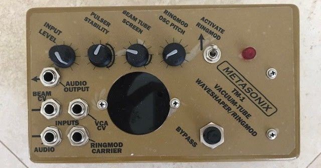 theetechnofile's tweet photo. METASONIX TM1 Vacuum Tube Waveshaper Ringmod https://t.co/Hojl9Ou0pu #Auctions #Metasonix https://t.co/jr3XIEmjWb