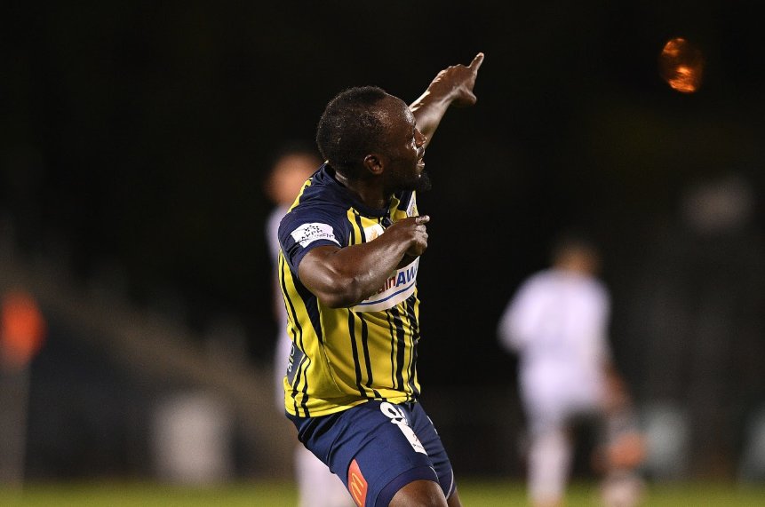 TommysDartsTips's tweet photo. Former Republic of Ireland striker Andy Keogh on Usain Bolt: 

🗣 "He has a touch like a trampoline."

🗣 "It's nice to have the attention on the A-League, but it's a little bit of a kick in the teeth to the professionals that are already in the league." https://t.co/3Bsmul3KFP