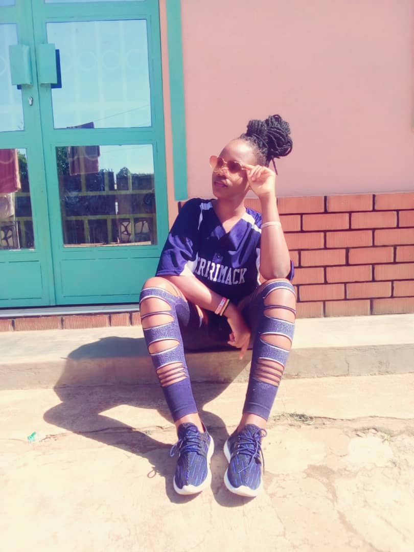bonniematicug's tweet photo. Name: Bagonzanya Godwin.
Born on 28th/11/1998 
UMU-Mbale campus.
Hobbies, muzic, playing pool table.
Expectationz to come up as da overall winner. 
Inspiration need for exposure.

#MrAndMisUMU18
#UMUat25 
#KingsMedia https://t.co/KbNcWHak0Z