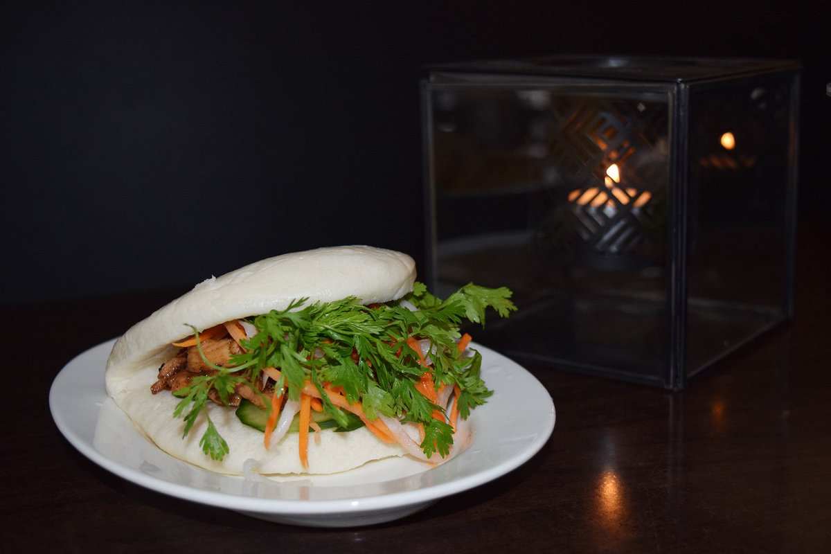 CapheGuests's tweet image. Do #lunch right with our fragrant #Bao and refreshing #Vietnamese #Coffee! combo It's the best way to refresh, rejuvenated and recharged for the #weekend! 💪 

#FridayFeeling  #FridayMotivation #EnjoyWork #Chiswick #VietFood