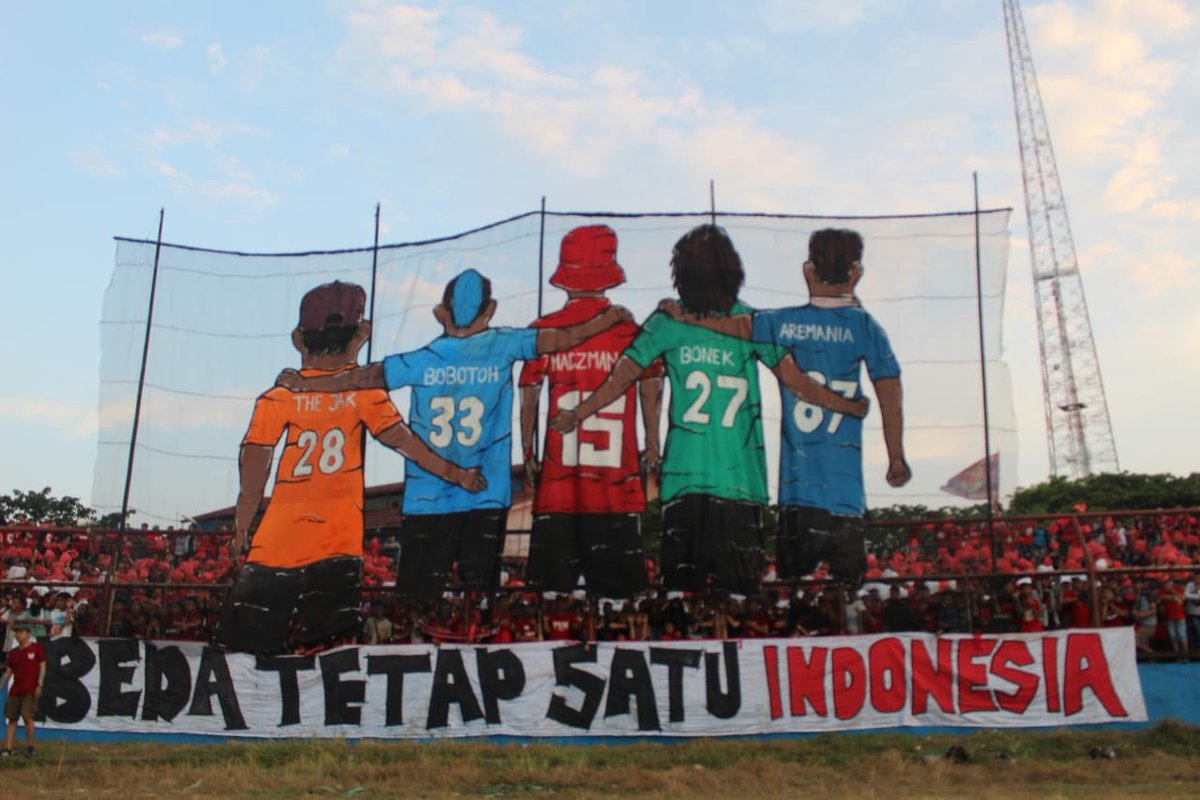 Sedikit bicara banyak aksi