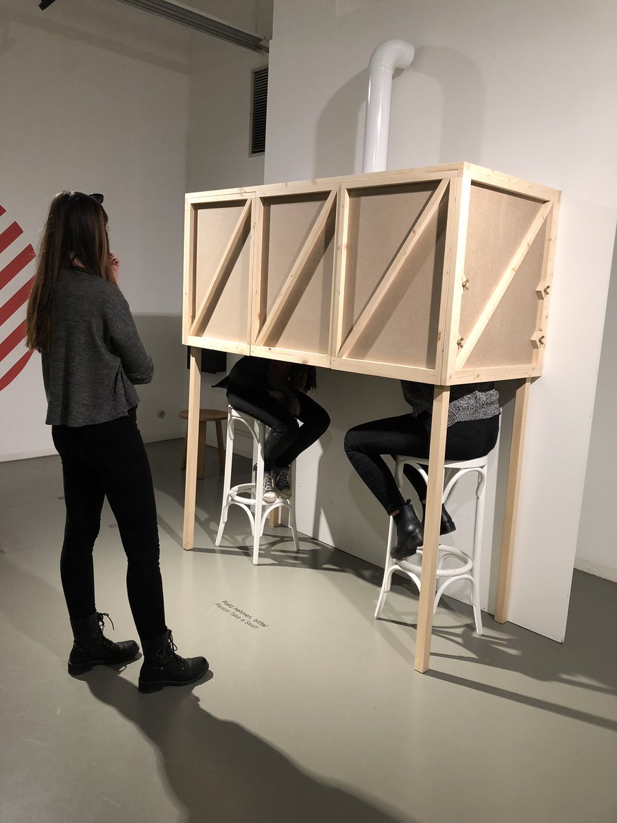 christinemoser7's tweet photo. My fav AT nat holiday ritual: discovering „beautiful“ things @MAKWien, here @sagmeisterwalsh s inspiring Beauty show. Works by #UliAigner, #breadedEscalope familiar to friends of @ACFNY 😊 https://t.co/Z1aUe7j3a7