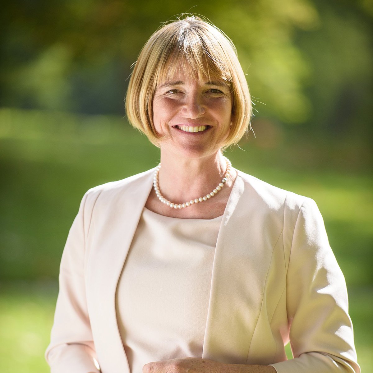 Minerva_Edu's tweet photo. @HilaryWyatt15 begins her role as Headmistress at The Lyceum on Monday - we interviewed her to get to know her more, take a look! https://t.co/eOFT2zrb4K 👩🏼‍🏫 https://t.co/q3UdUMv71B