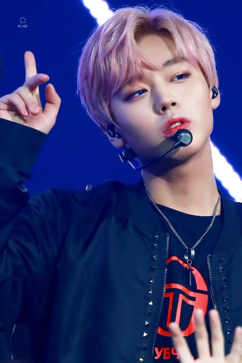 UH5BR6pFg1eGmql's tweet photo. @mystarpass #박지훈 #박지훈사랑해 #박지훈 #ParkJiHoon #朴志訓 #パクジフン #ジフン #จีฮุน #워너원 #WannaOne #잘생쁨 #스타패스 #SATRPASS #별별랭킹 #gleammedia

박지훈❤️❤️❤️❤️❤️너무너무 사랑스러운 지훈아 1위 축하해요!! https://t.co/pA4iRfX5LF