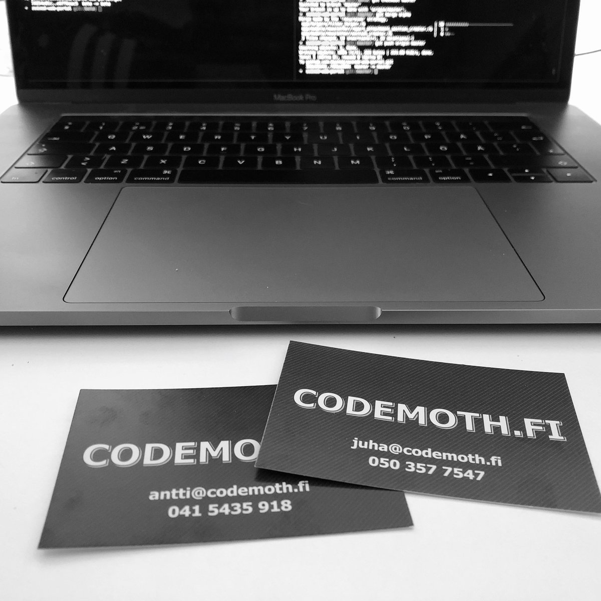 codemoth's tweet image.