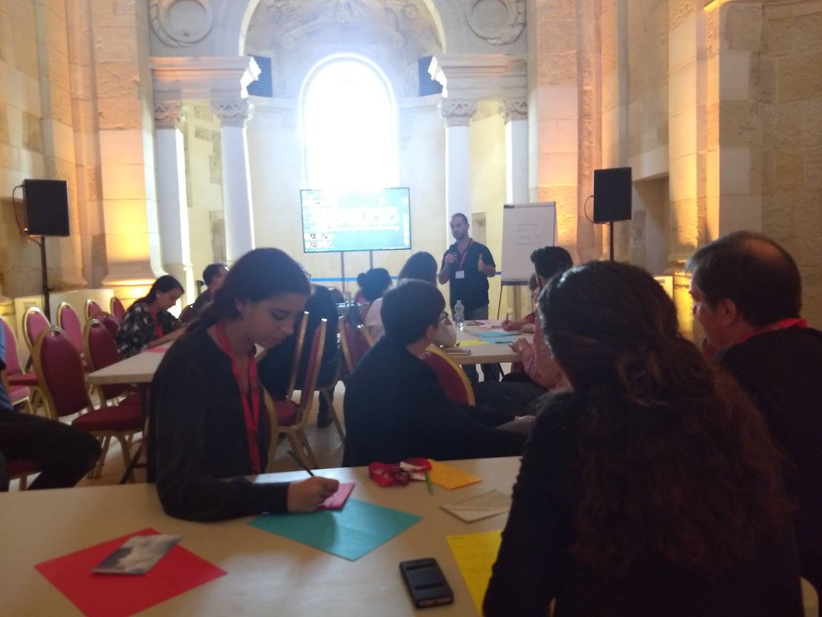 This afternoon's parallel sessions have taken the form of small workshops discussing different aspects of community co-operation, changing spaces in ECoC, and cultural mapping as part of #SharingTheLegacy 

#valletta2018 #ecoc #stl2018