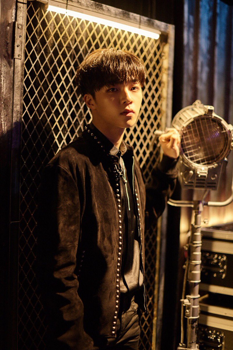 godlinongs's tweet image. 181026 陳立農工作室 weibo update 

#ChenLinong #陈立农