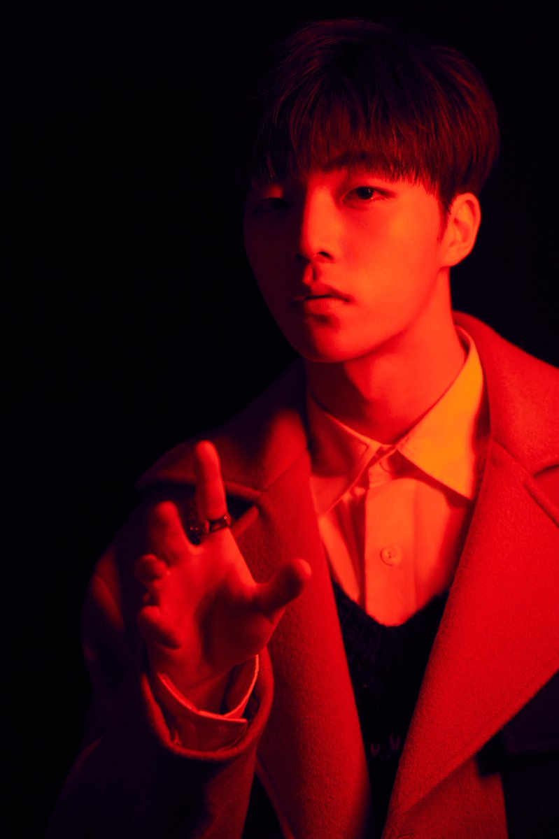 godlinongs's tweet image. 181026 陳立農工作室 weibo update 

#ChenLinong #陈立农