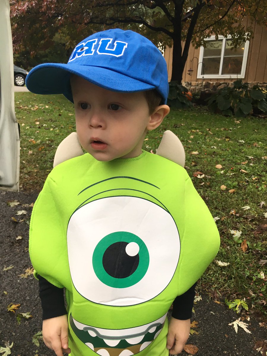 JasonStammSaid's tweet photo. Halloween party day at day care! #MonstersInc #MikeWazowski #MonstersU #EyeBallin https://t.co/joTrZ5mk13