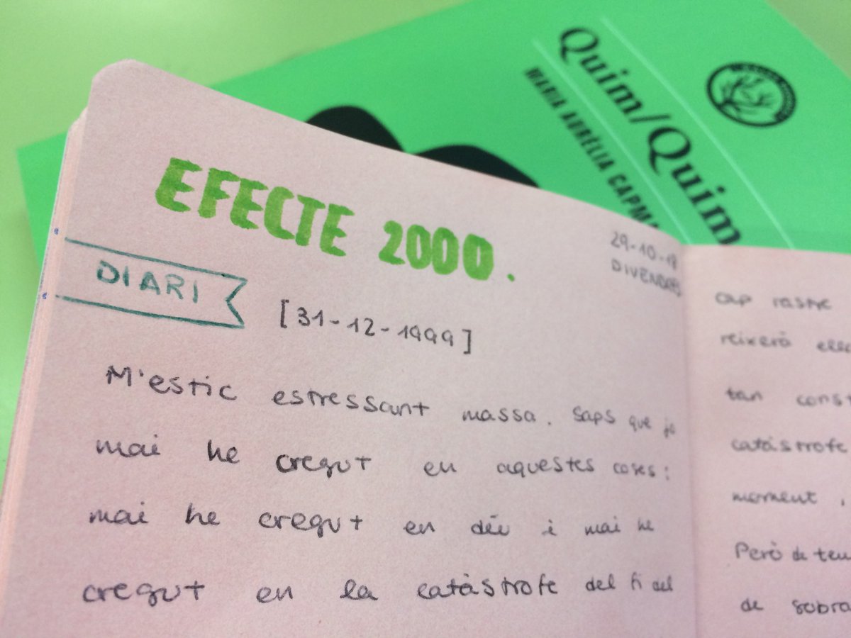 amoraescena's tweet photo. Coses que passen després d’una jornada didàctica: plagi #efecte2000 #jatusaps @Txaumell Gràcies per compartir. @AnyMACapmany @pleniluni1 #quimquima #ferxarxa #bonrotllo #llegiriescriure https://t.co/oj2RdxikwE