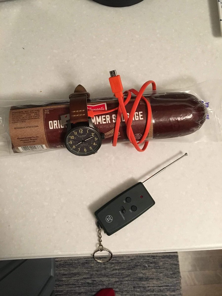 REGIONRAT's tweet image. They just found another bomb in NYC meant to assassinate Trump’s targets. Praying for everyone’s safety this morning. #BombGate