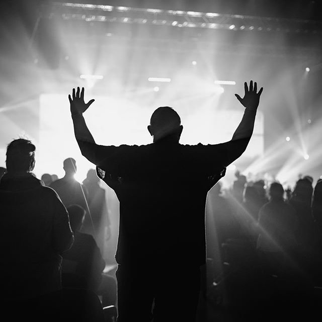 audaciouschurch's tweet photo. “Your glory’s my glory, Your victory’s my victory, Your promise is life to me” #AudaciousConf https://t.co/QtisU51HHI