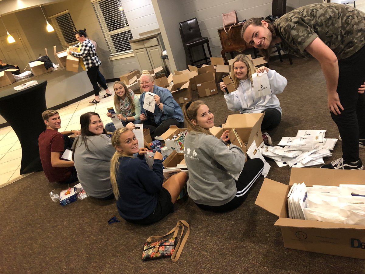 Today’s the day!!!! We are ready and so excited to see y’all! 
Registration is open from 6:00-6:55 tonight! See you soon! 👏🏻🙌🏻✊🏼