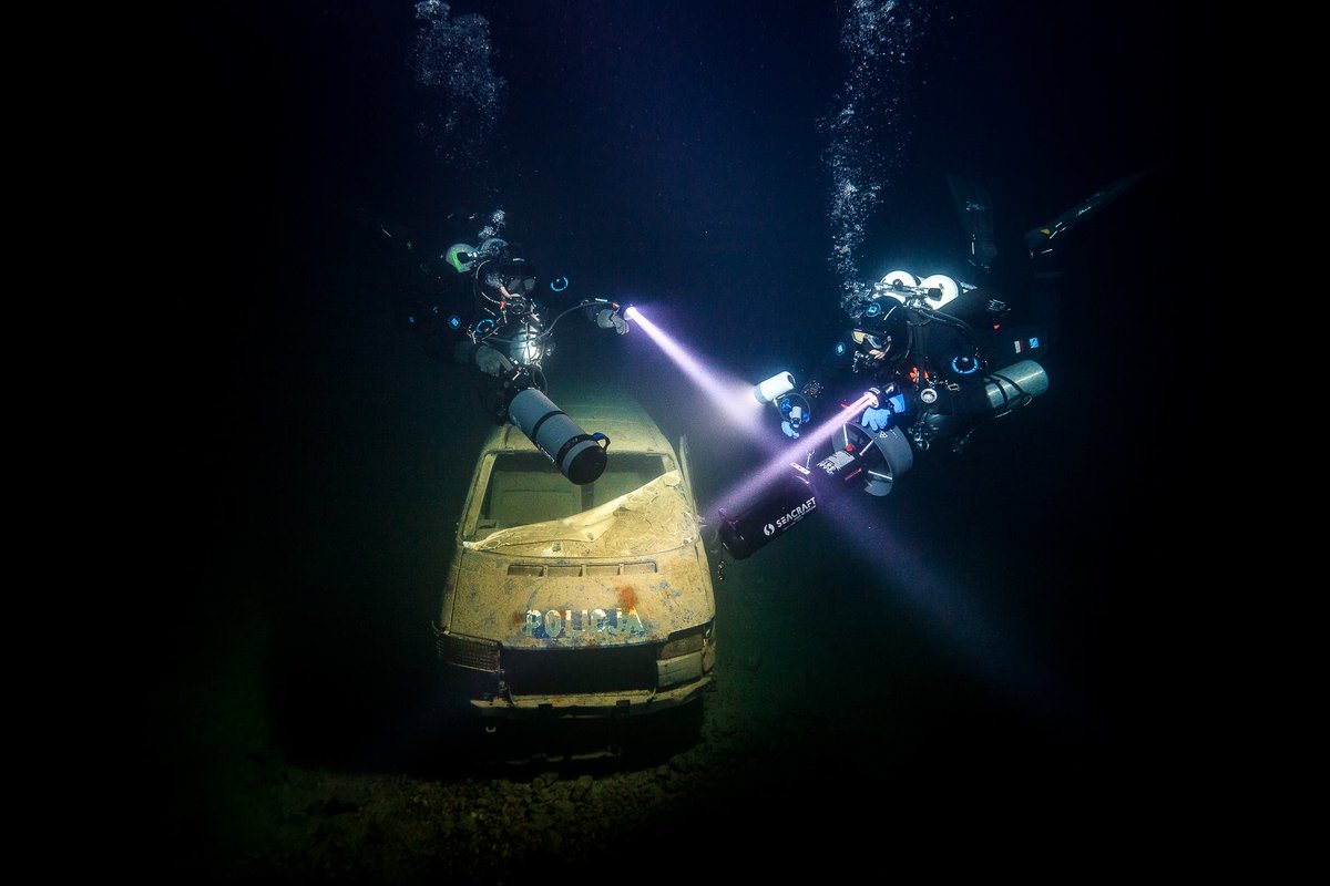 Ready for #scubadiving weekend? #scuba gear packed? #underwater lights charged? Photo: 2 x #NW7 #lightforme light heads in narrow mode. Photo credit: subaquatic.pl