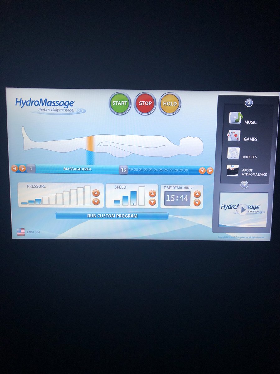 Hannah_Mary4's tweet photo. Back at it 💪🏼 Took a hiatus from personal training but today starts a new journey with my new trainer @XSportFitness ❤️ ( Miss you @blackkcatbone! 😭) Time for some recovery in the #SelfSpa! @HydroMassage https://t.co/YVxl9Rt6Ma