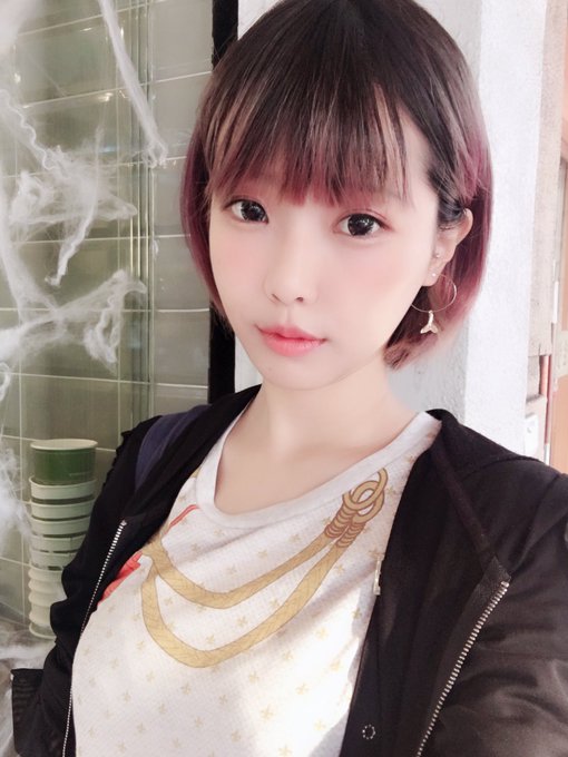 Twitterのコスプレ画像32