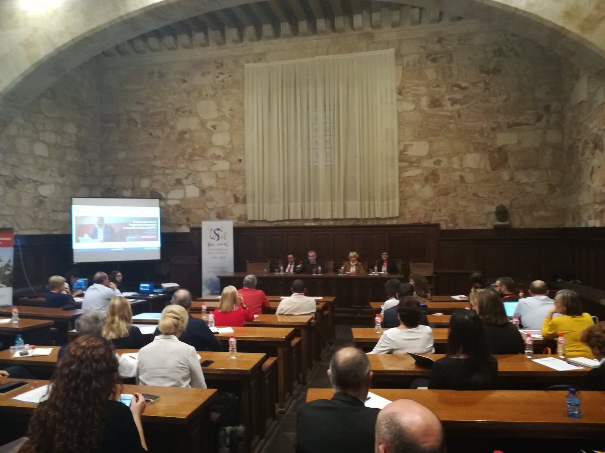 FranciscoRayo43's tweet image. #AlumniEspaña2018 la importancia de la RGPD en la Federación Alumni, con @MONICAFANEGO @SageSpain