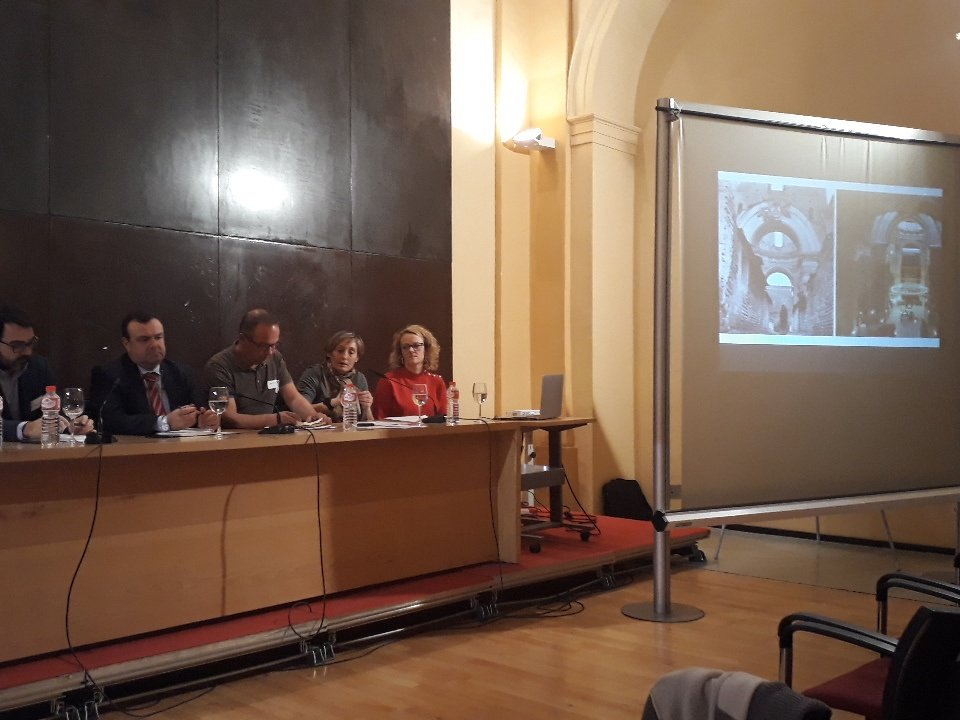 PabloHyam1's tweet photo. Laura Soler de Ferrovial Agroman y Mariluz Sanchez del Ayuntamiento de Madrid intervienen como ponentes en el #Climathon Toledo hablando de rehabilitación de Edificios Históricos.@Fundacion_CI3 @ferrovial_es @AytoToledo https://t.co/axORfzr9BL