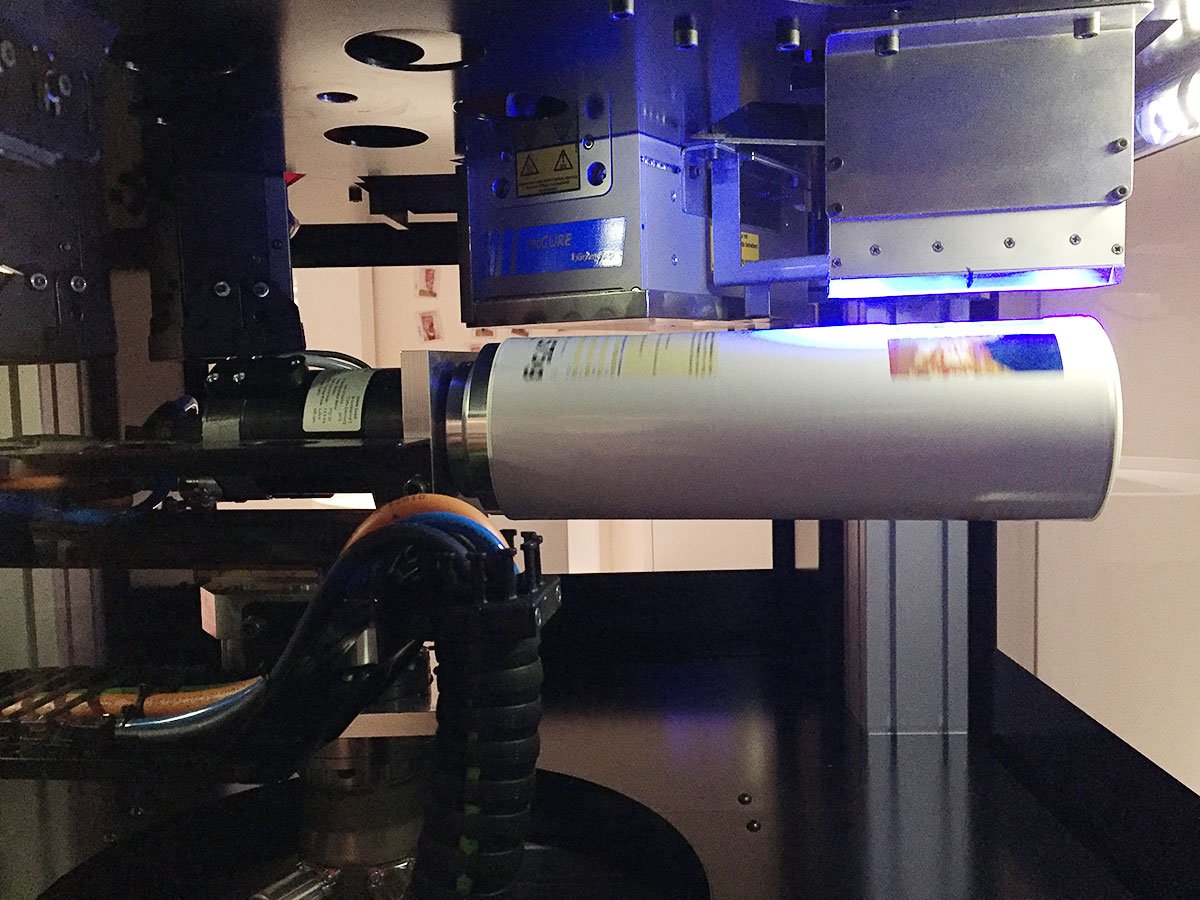 SappiEurope's tweet photo. Congratulations to our #octoboost customer Longo for being the most innovative online printer and winning the #druckundmedienaward 2018! https://t.co/SGqqUJTy5Z https://t.co/KgxpbEvqOP