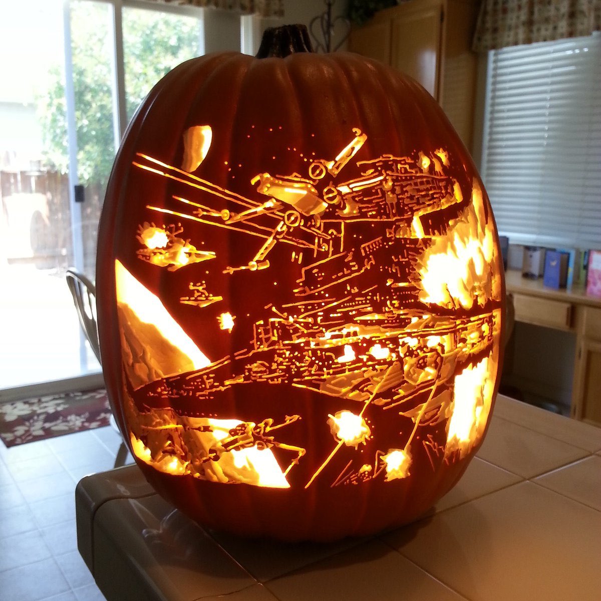 mrjafri's tweet image. Rebels Light the Way #NationalPumpkinDay