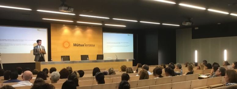 Jotapsf's tweet photo. Sin duda, ha sido una semana fructífera e intensa para José González, en que ha estado formando a los profesionales de los hospitales de Terrasa, Sabadell y Alcorcón.

¡Más de 250 profesionales nos han acompañado en 4 días! https://t.co/HfpZtFtQNt