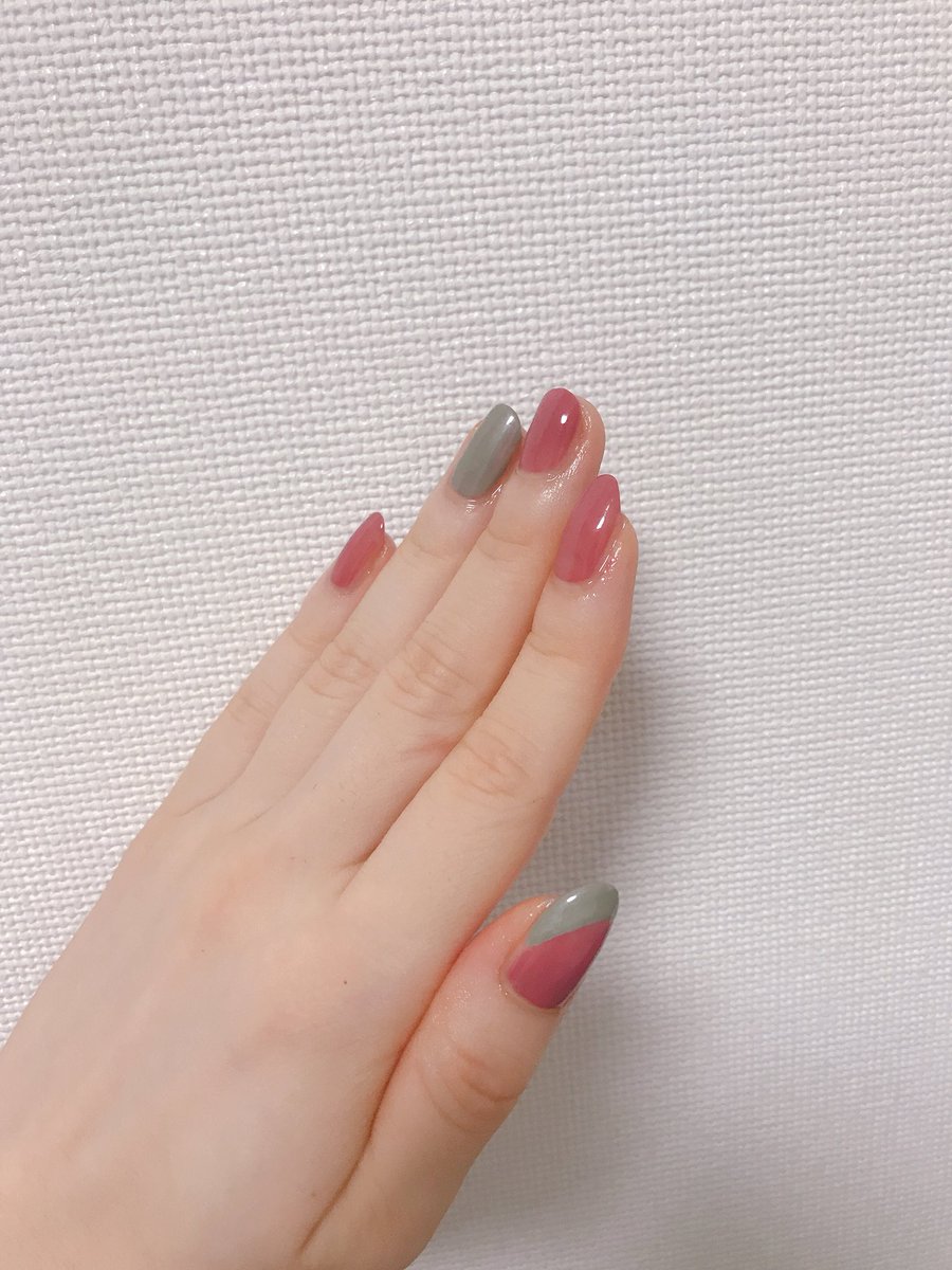 さやか على تويتر ルンルン 週末ネイルです マヴァラ使うの久しぶり 中指の爪折れちゃってちょいと不恰好だけど セルフネイル Chanel ヴェルニ 491 ローズコンフィダンシエル Mavala ネイルカラー 166 カーキヴィンテージ T Co Oc5xc3oqmw さやか على تويتر ルンルン 週末ネイルです マヴァラ使うの久しぶり 中指の爪折れちゃってちょいと不恰好だけど セルフネイル Chanel ヴェルニ 491 ローズコンフィダンシエル Mavala ネイルカラー 166 カーキヴィンテージ T Co Oc5xc3oqmw