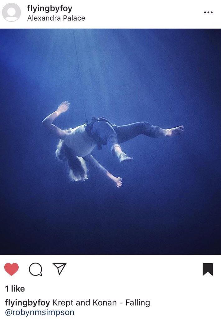 Flying and falling! #falling <a href="/kreptandkonan/">Krept & Konan</a> <a href="/Yourallypally/">Alexandra Palace</a> with @flyingbyfoy